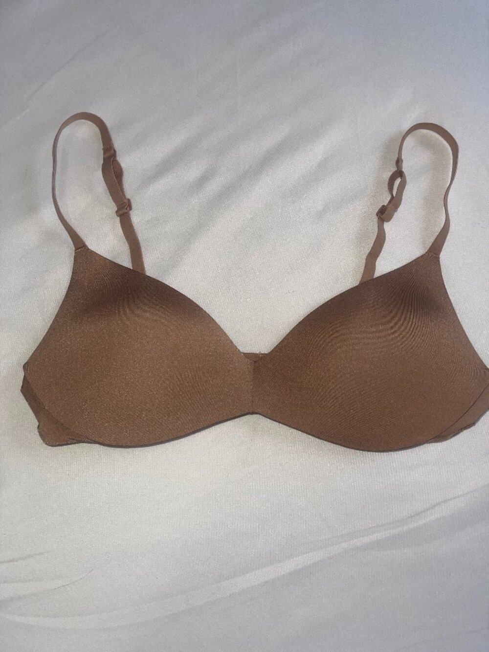 SKIMS - T-Shirt Demi Bra - NWOT - Wireless Bra - 36A Nude Sienna Ochre - Picture 2 of 5